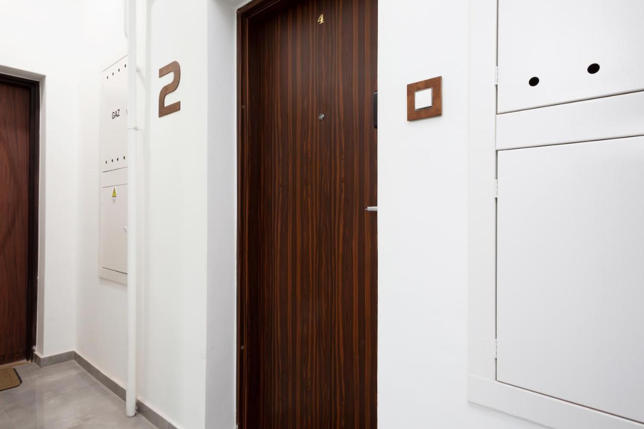 Stars Apartaments City Center By Noclegi Renters Warsaw Exterior photo